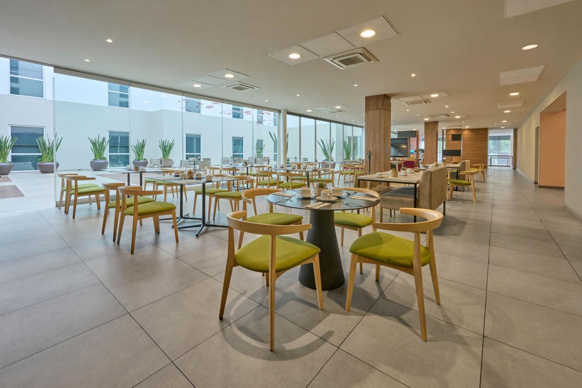 City Express Plus By Marriott Ciudad De Mexico Insurgentes Sur Extérieur photo